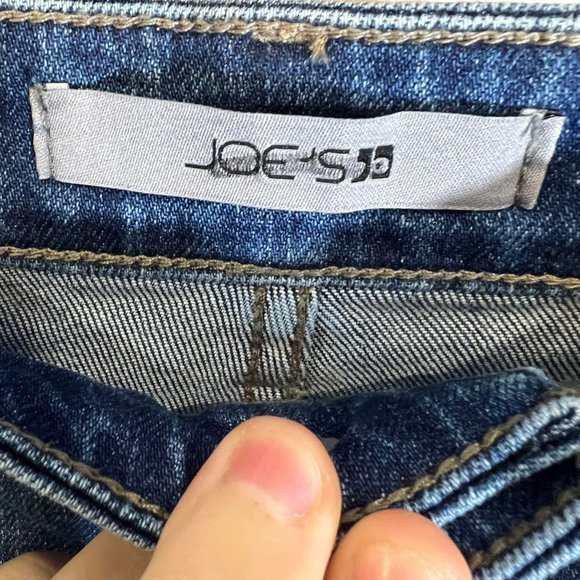 NWOT JOE'S Mid Rise Shorts 3 1/2 Rolled Cassandra (26) - Picture 6 of 10